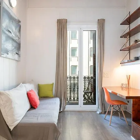 Paseo De Gracia Modern 4bd With Terrace Apartment