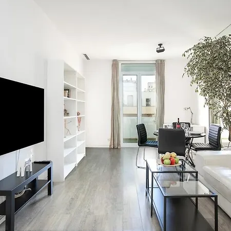 Paseo De Gracia Modern 4bd With Terrace * Barcelona