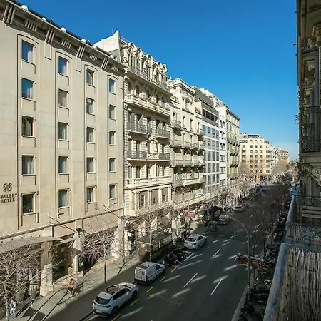 Paseo De Gracia Modern 4bd With Terrace Apartment *