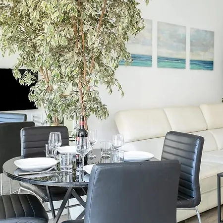 Paseo De Gracia Modern 4bd With Terrace *