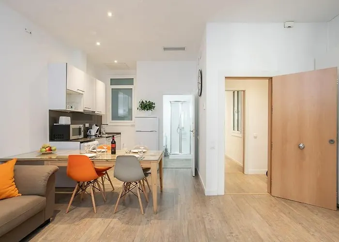 The Collection - Paseo De Gracia Modern 4bd With Terrace Barcelona